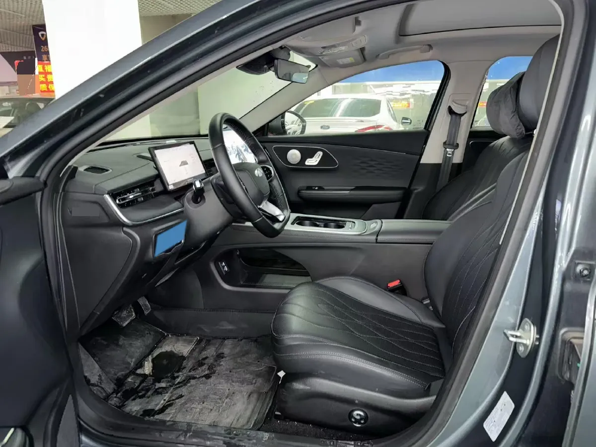 2025 Fulwin FulwinA8L 1.5T 156HP L4 1DHT PHEV 18.67KWH,autocango,china used car exporter,china ev exporter,chinese used car exporter,chinese used ev exporter