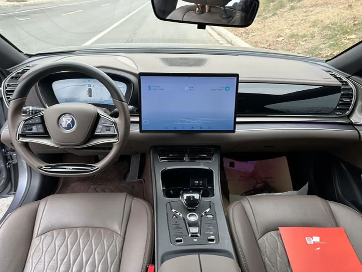 2023 BYD Han 1.5T 139HP L4 E-CVT PHEV 18.316KWH,autocango,china used car exporter,china ev exporter,chinese used car exporter,chinese used ev exporter