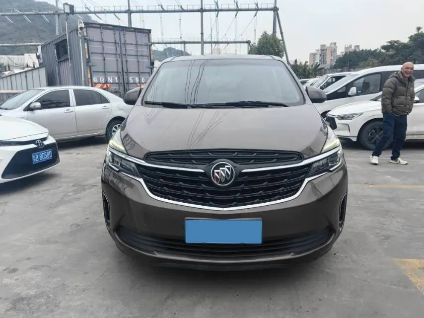 2021 Buick GL8 2.0T 237HP L4 9AT,autocango,china used car exporter,china ev exporter,chinese used car exporter,chinese used ev exporter