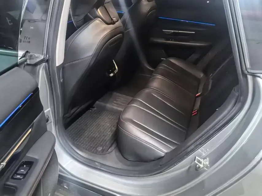 2022 Volkswagen Tiguan X 2.0T 220HP L4 7DCT,autocango,china used car exporter,china ev exporter,chinese used car exporter,chinese used ev exporter