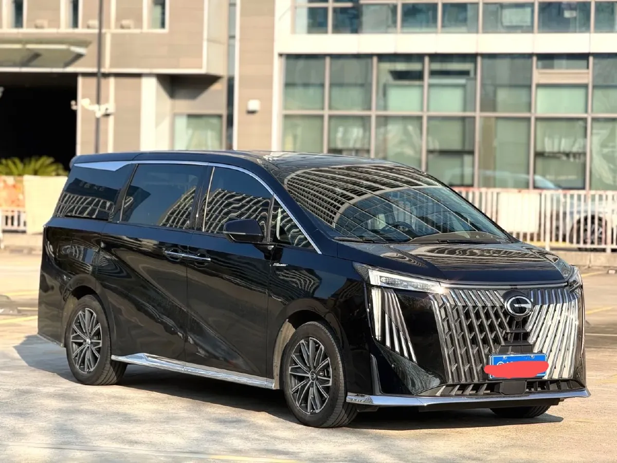 2024 GAC Trumpchi M8 2.0T 252HP L4 8AT,autocango,china used car exporter,china ev exporter,chinese used car exporter,chinese used ev exporter