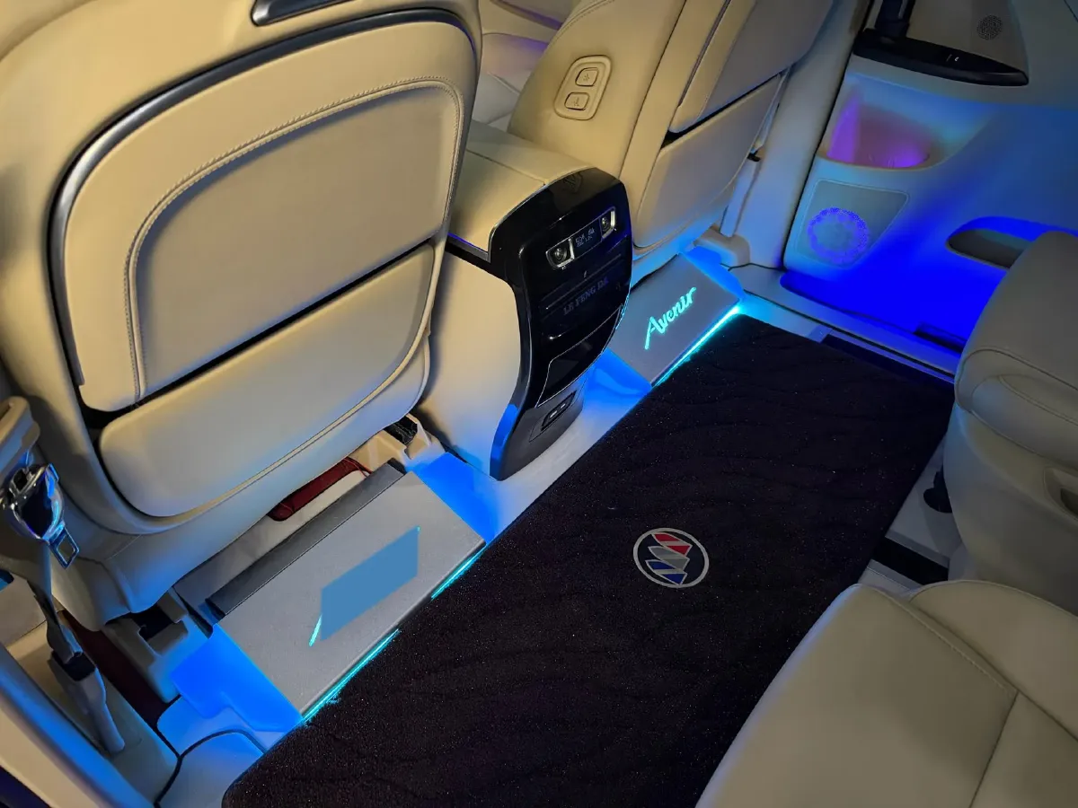 2023 Buick GL8 2.0T 237HP L4 9AT,autocango,china used car exporter,china ev exporter,chinese used car exporter,chinese used ev exporter