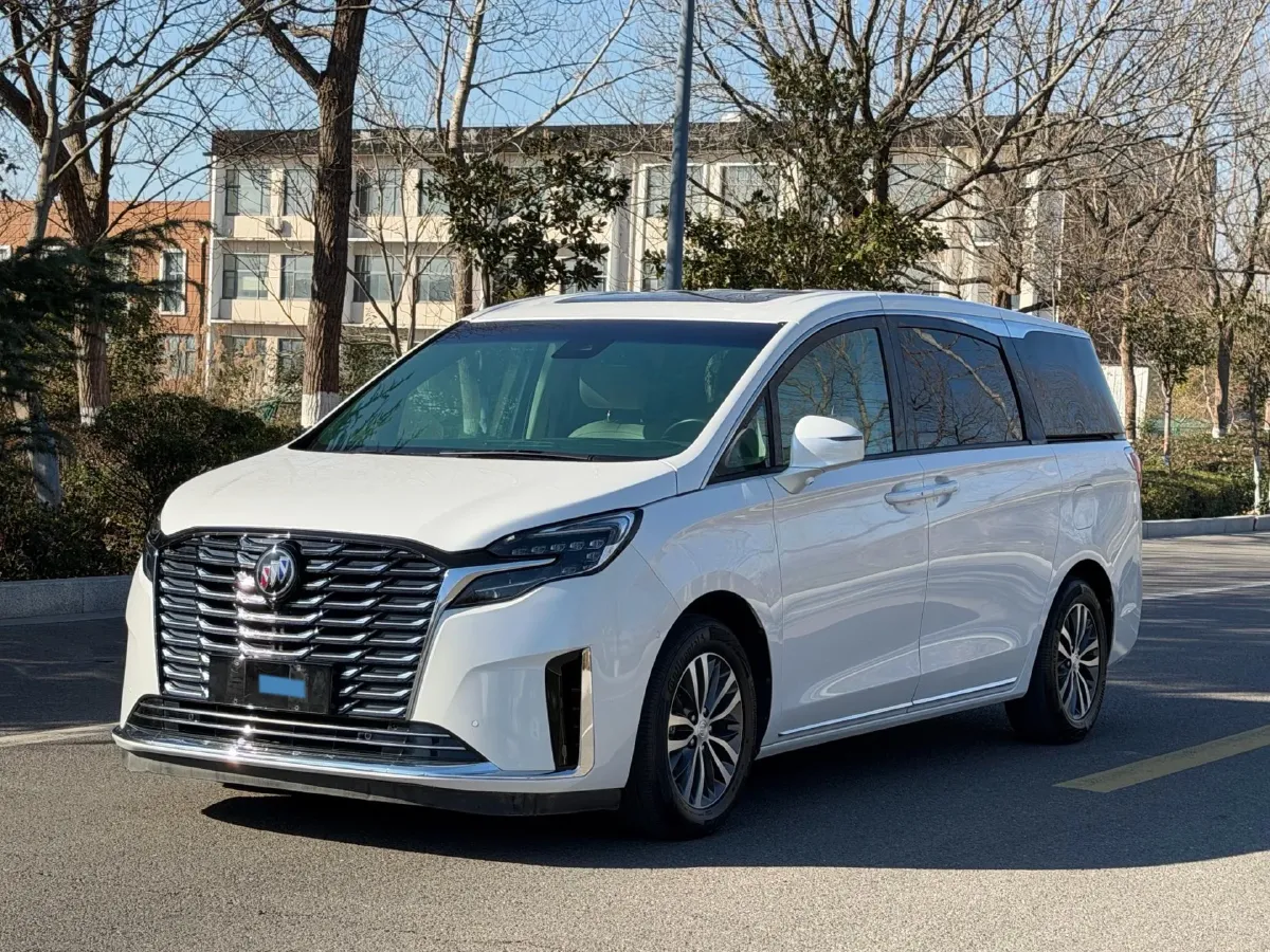 2023 Buick GL8 2.0T 237HP L4 9AT,autocango,china used car exporter,china ev exporter,chinese used car exporter,chinese used ev exporter