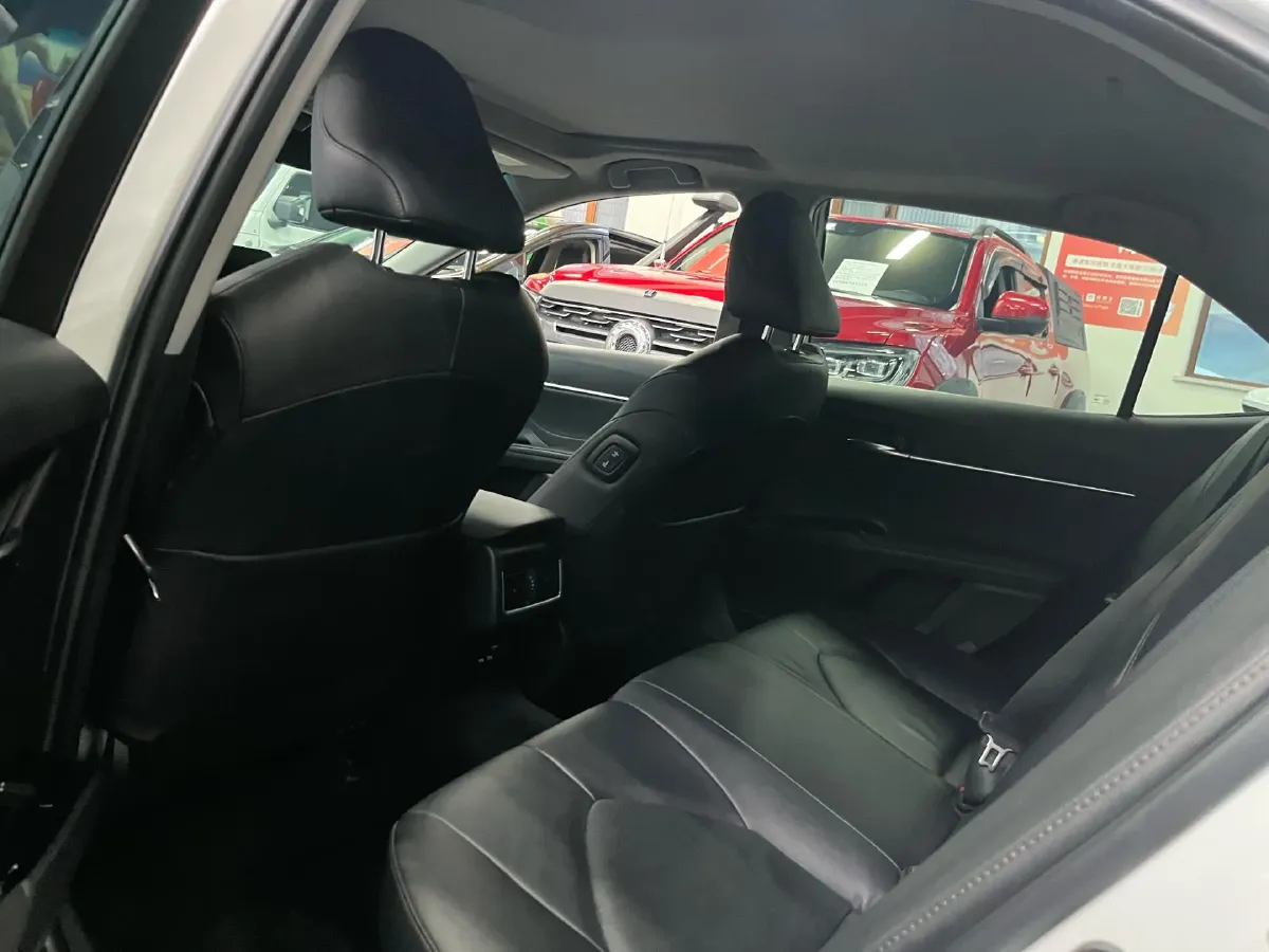 2021 Toyota Camry 2.0L 178HP L4 CVT,autocango,china used car exporter,china ev exporter,chinese used car exporter,chinese used ev exporter