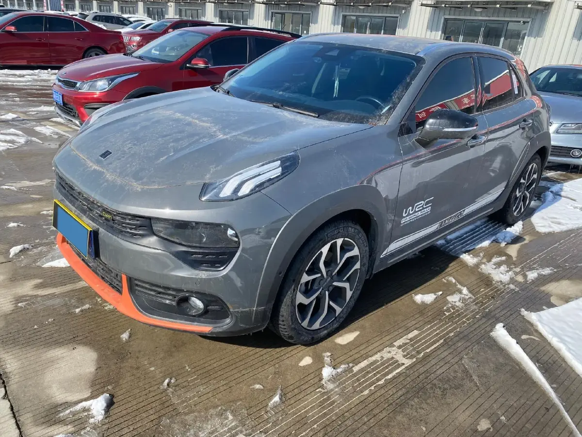 2019 LYNK&CO 02 2.0T 190HP L4 6AT