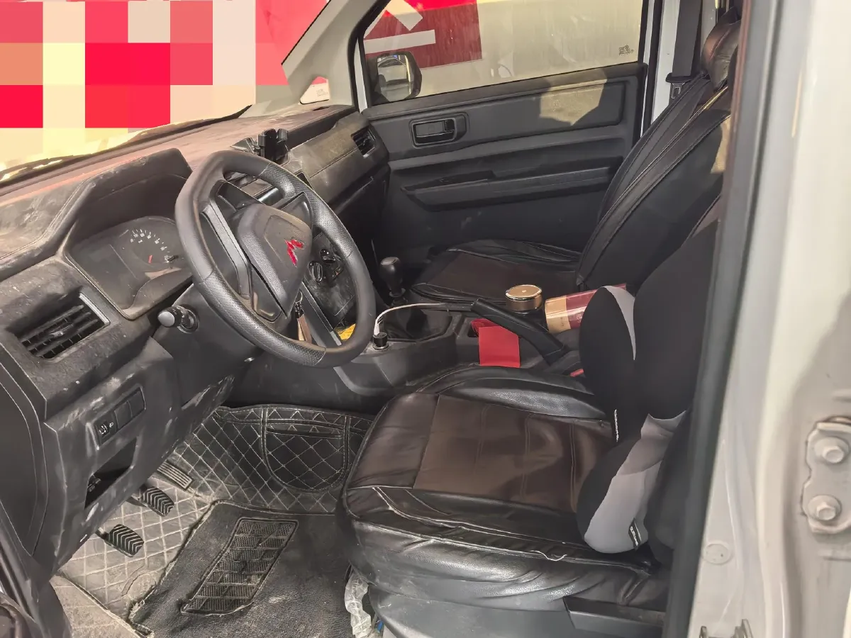 2021 WuLing HongGuang Plus 1.5L 99HP L4 6MT,autocango,china used car exporter,china ev exporter,chinese used car exporter,chinese used ev exporter