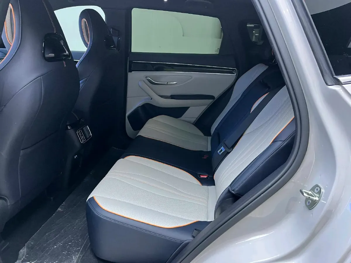 2023 BYD Song Plus BEV 71.8KWH,autocango,china used car exporter,china ev exporter,chinese used car exporter,chinese used ev exporter