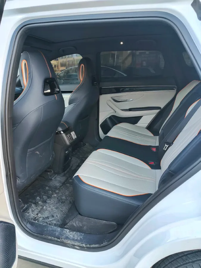 2022 Geely JiaJi 1.5T 177HP L3 7DCT PHEV 15.5KWH,autocango,china used car exporter,china ev exporter,chinese used car exporter,chinese used ev exporter