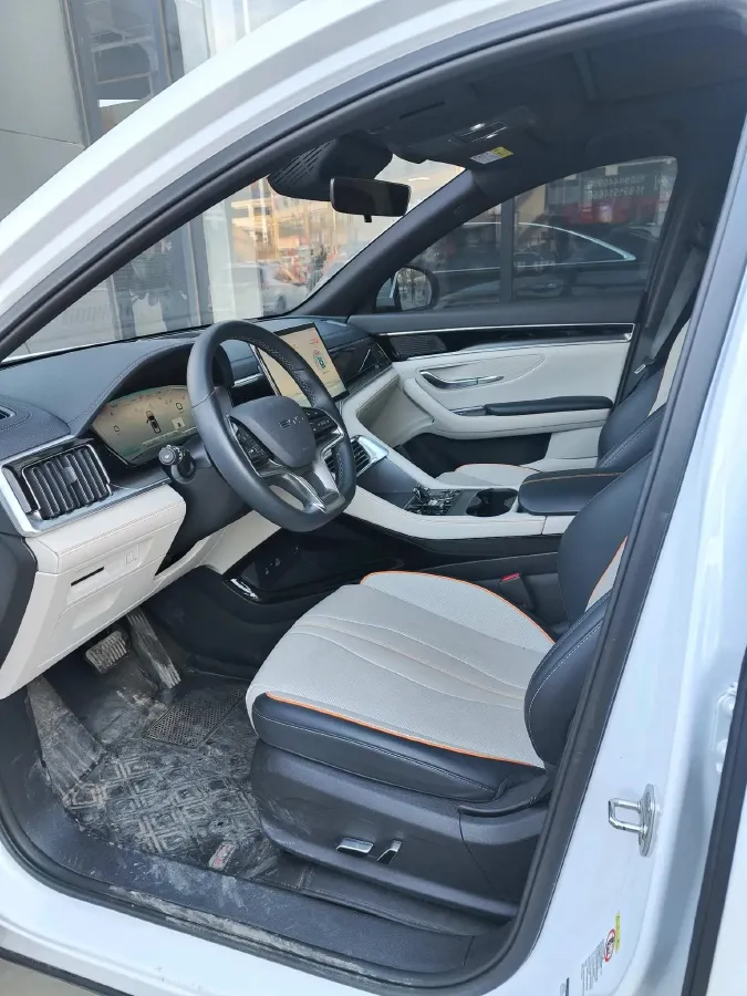 2022 Geely JiaJi 1.5T 177HP L3 7DCT PHEV 15.5KWH,autocango,china used car exporter,china ev exporter,chinese used car exporter,chinese used ev exporter