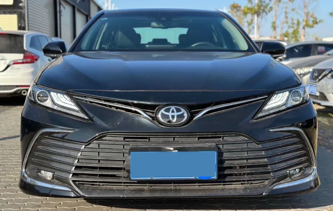 2021 Toyota Camry 2.5L 209HP L4 8AT,autocango,china used car exporter,china ev exporter,chinese used car exporter,chinese used ev exporter