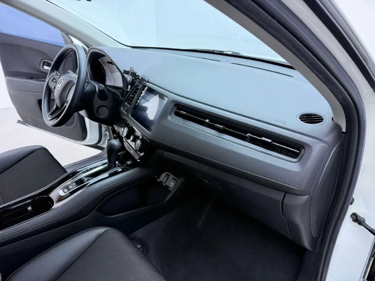 2020 Honda Vezel 1.5L 131HP L4 CVT,autocango,china used car exporter,china ev exporter,chinese used car exporter,chinese used ev exporter