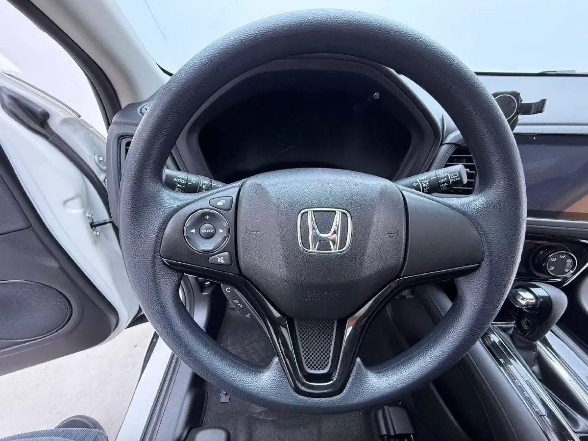 2020 Honda Vezel 1.5L 131HP L4 CVT,autocango,china used car exporter,china ev exporter,chinese used car exporter,chinese used ev exporter