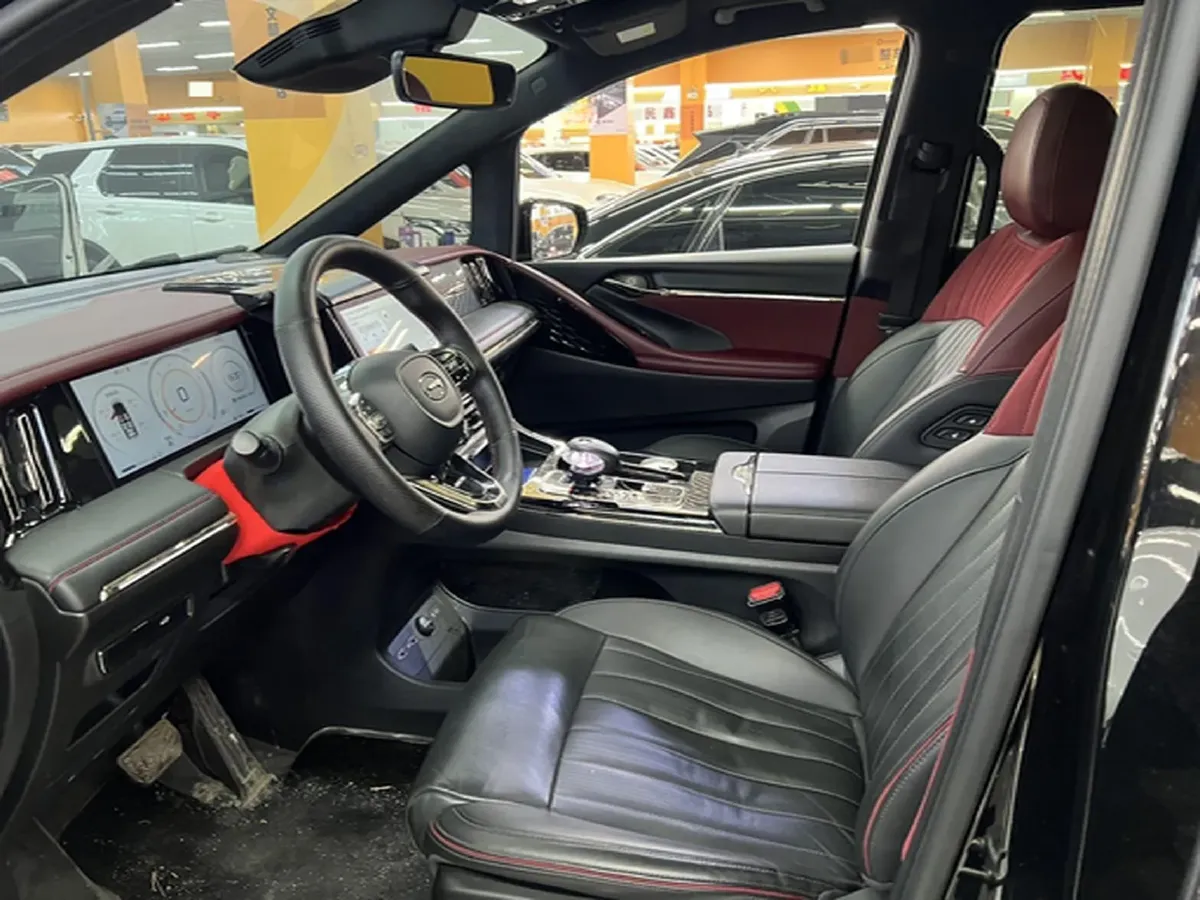 2023 GAC Trumpchi M8 2.0T 252HP L4 8AT,autocango,china used car exporter,china ev exporter,chinese used car exporter,chinese used ev exporter