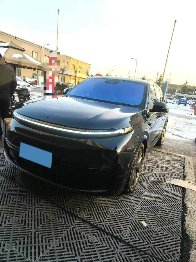 2024 MG Cyberster BEV 64KWH