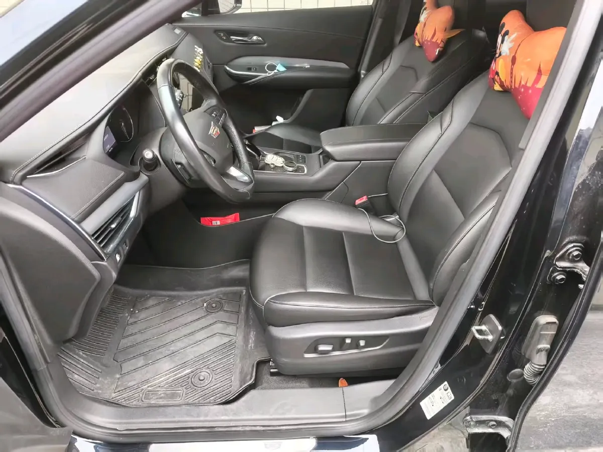 2020 Cadillac XT4 2.0T 241HP L4 9AT,autocango,china used car exporter,china ev exporter,chinese used car exporter,chinese used ev exporter