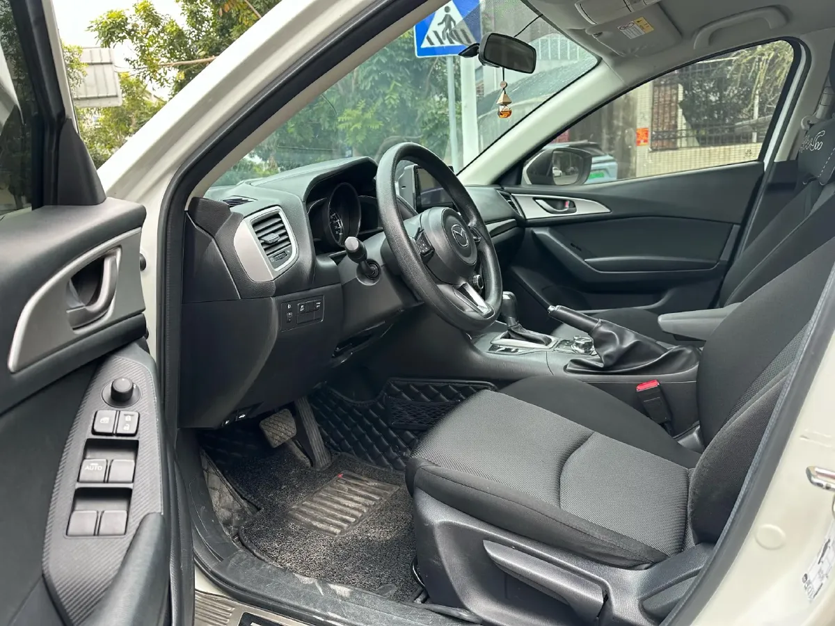 2019 Mazda 3 Axela 1.5L 117HP L4 6AT,autocango,china used car exporter,china ev exporter,chinese used car exporter,chinese used ev exporter