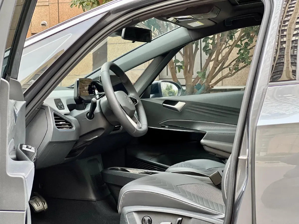 2023 Volkswagen ID.3 BEV 52.8KWH,autocango,china used car exporter,china ev exporter,chinese used car exporter,chinese used ev exporter