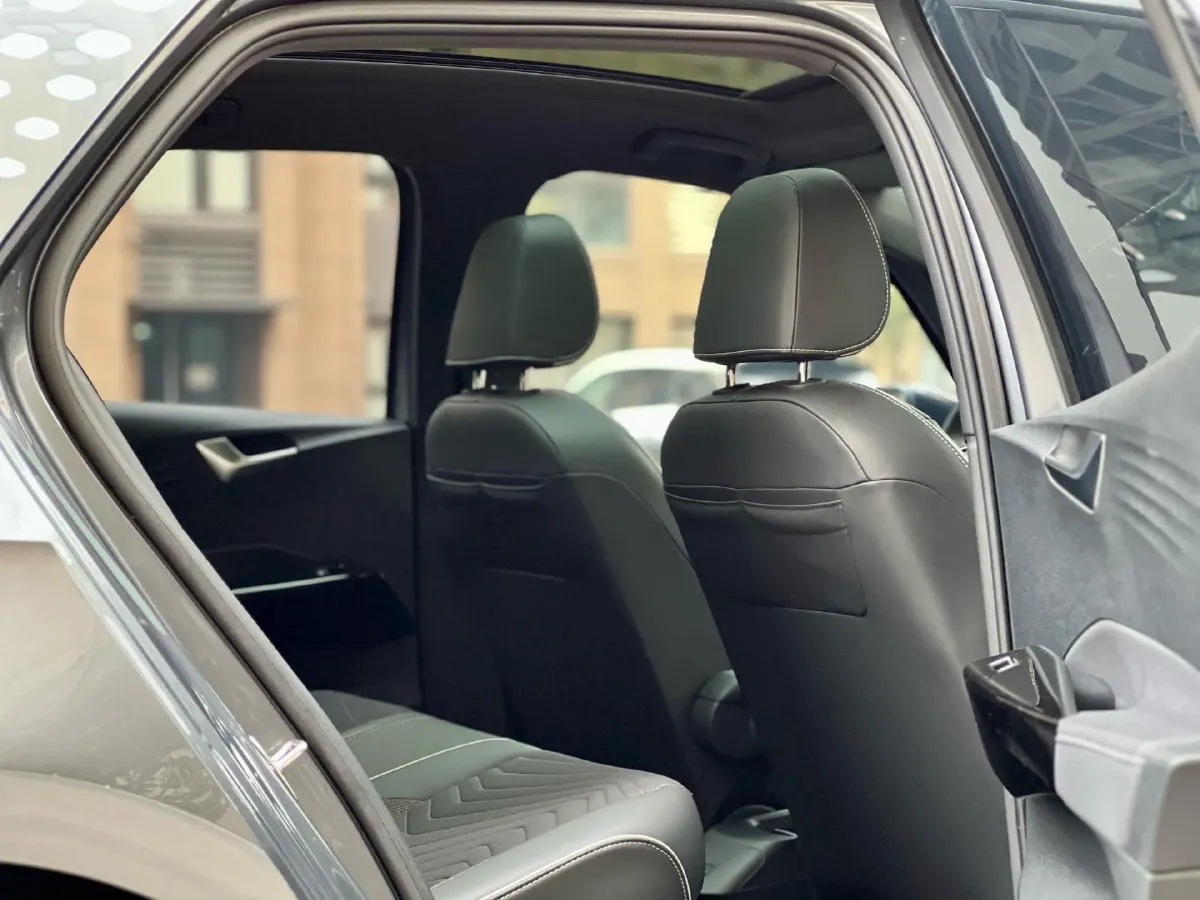 2023 Volkswagen ID.3 BEV 52.8KWH,autocango,china used car exporter,china ev exporter,chinese used car exporter,chinese used ev exporter