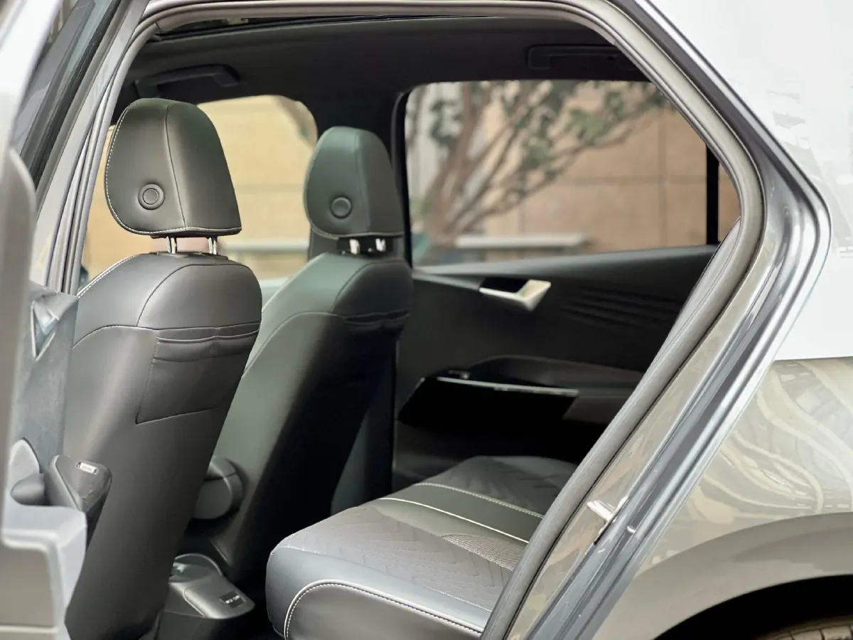 2023 Volkswagen ID.3 BEV 52.8KWH,autocango,china used car exporter,china ev exporter,chinese used car exporter,chinese used ev exporter