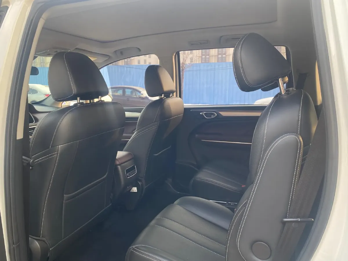 2021 GAC Trumpchi M6 1.5T 169HP L4 7DCT,autocango,china used car exporter,china ev exporter,chinese used car exporter,chinese used ev exporter