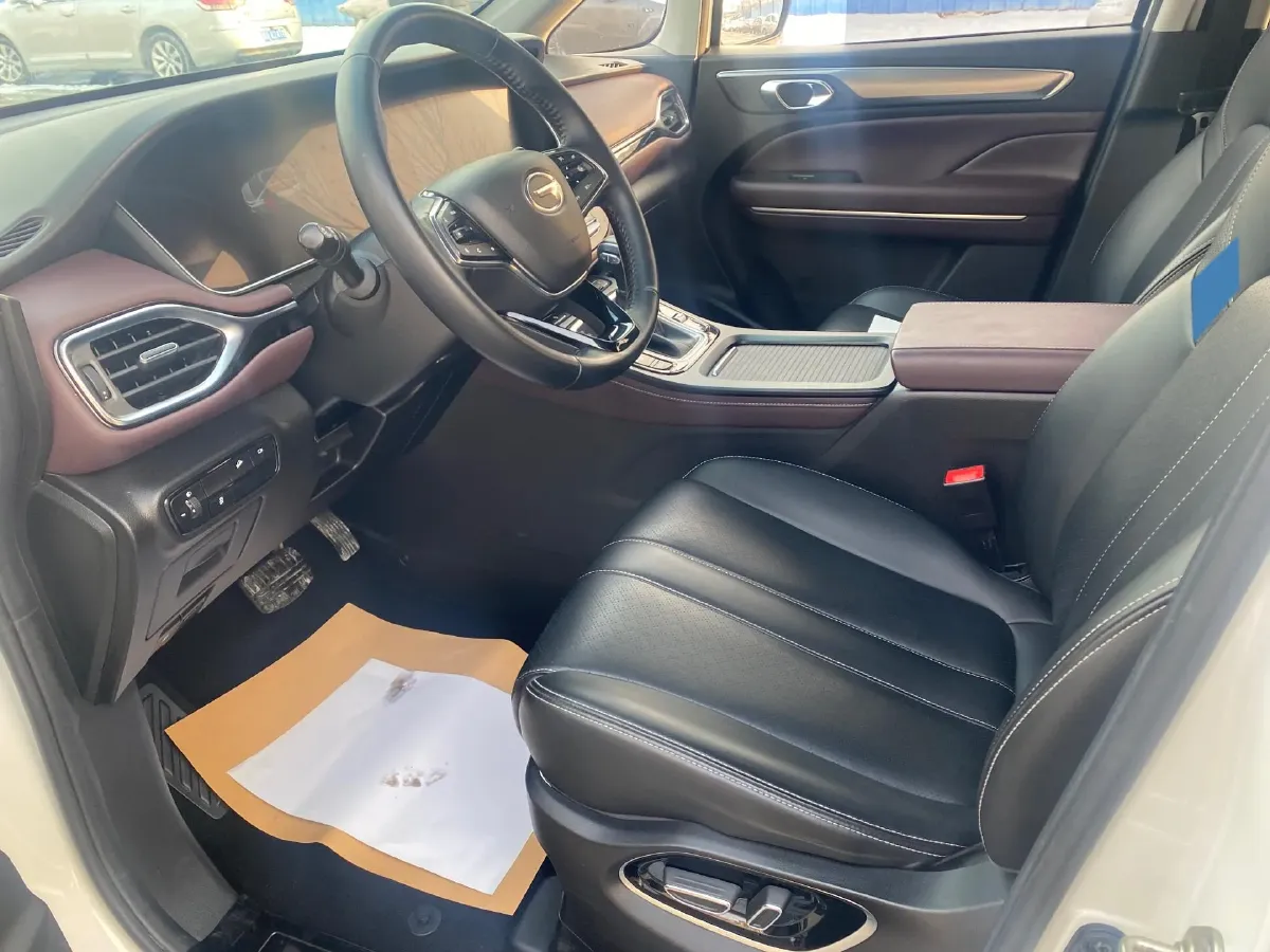 2021 GAC Trumpchi M6 1.5T 169HP L4 7DCT,autocango,china used car exporter,china ev exporter,chinese used car exporter,chinese used ev exporter