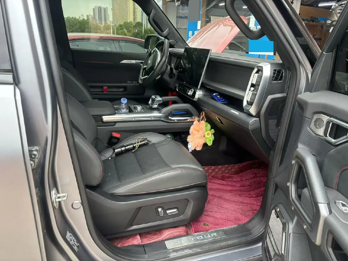 2023 Jetour Traveller 2.0T 254HP L4 8AT,autocango,china used car exporter,china ev exporter,chinese used car exporter,chinese used ev exporter