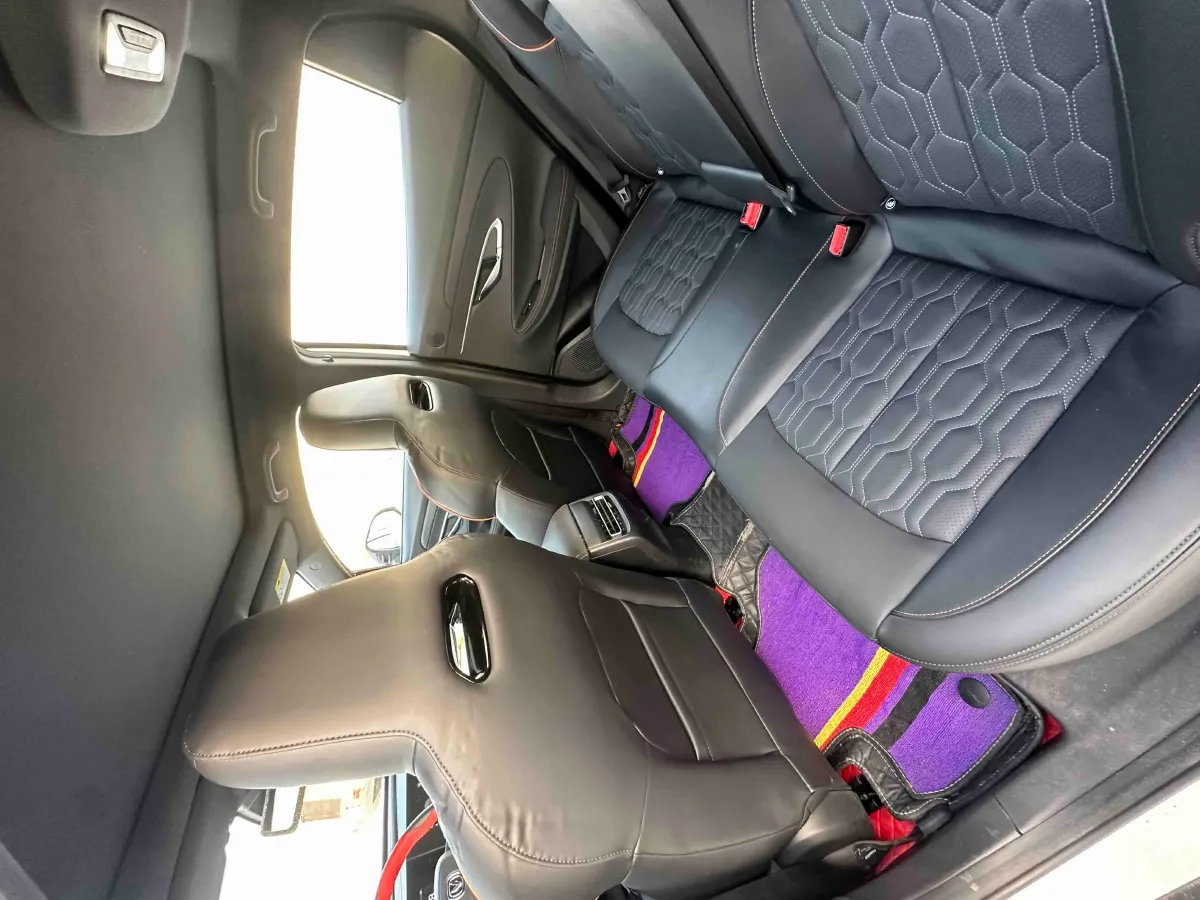 2022 ChangAn UNI-T 1.5T 188HP L4 7DCT,autocango,china used car exporter,china ev exporter,chinese used car exporter,chinese used ev exporter