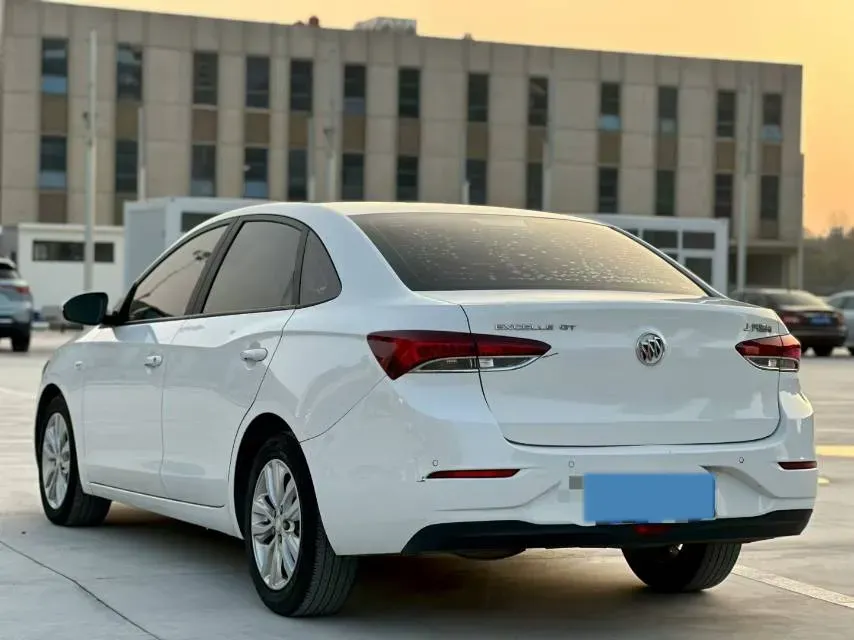 2020 Buick Encore 1.0T 125HP L3 6AT,autocango,china used car exporter,china ev exporter,chinese used car exporter,chinese used ev exporter