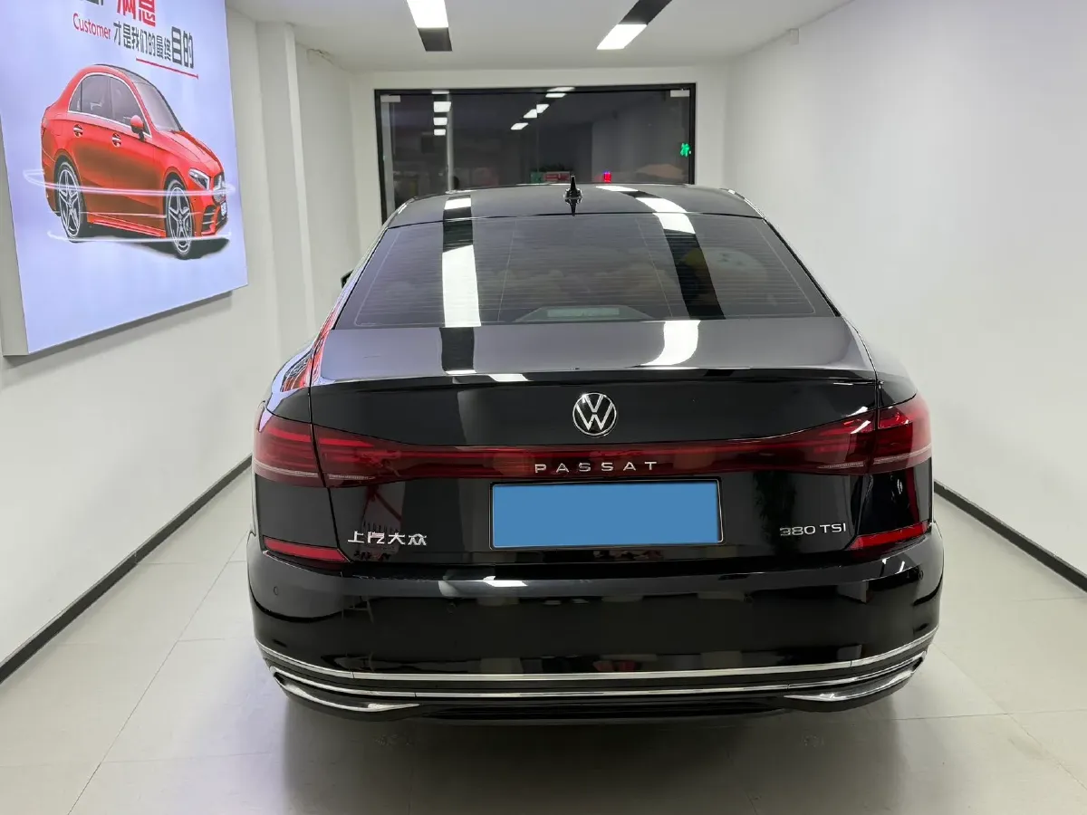 2024 Volkswagen Passat 2.0T 220HP L4 7DCT,autocango,china used car exporter,china ev exporter,chinese used car exporter,chinese used ev exporter