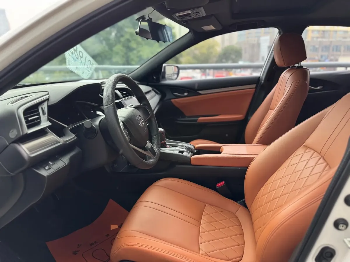 2021 Honda Civic 1.5T 177HP L4 CVT,autocango,china used car exporter,china ev exporter,chinese used car exporter,chinese used ev exporter