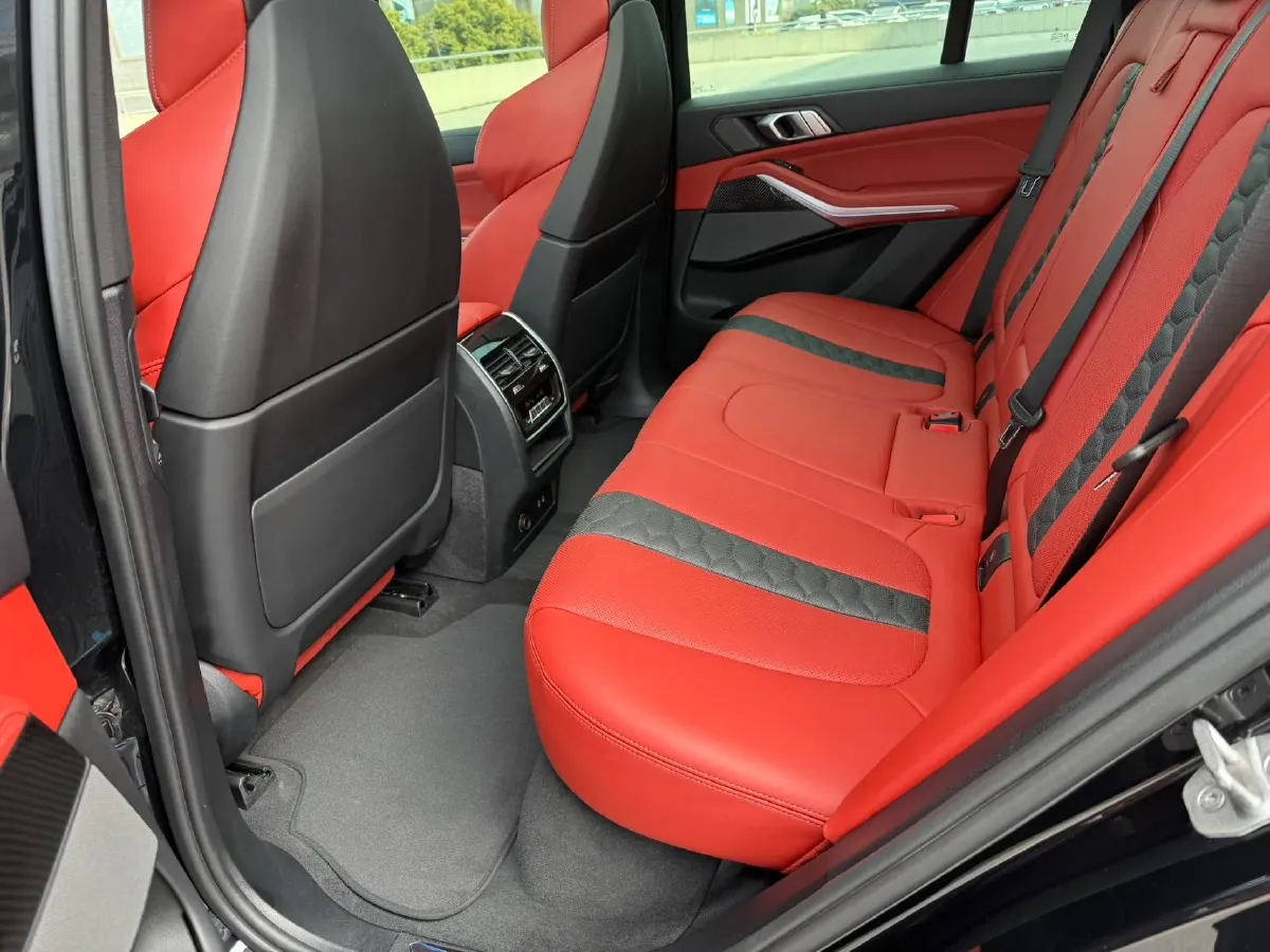 2023 BMW X5 M 4.4T 625HP V8 8AT,autocango,china used car exporter,china ev exporter,chinese used car exporter,chinese used ev exporter