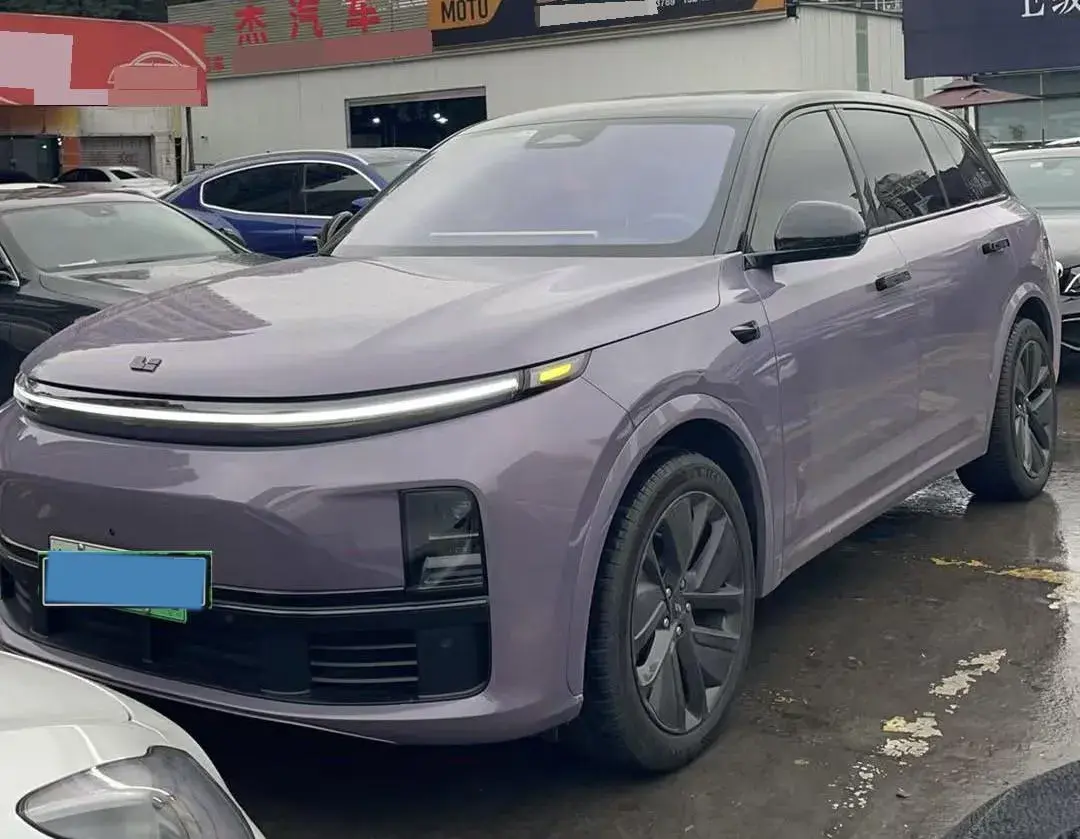 2024 MG Cyberster BEV 64KWH