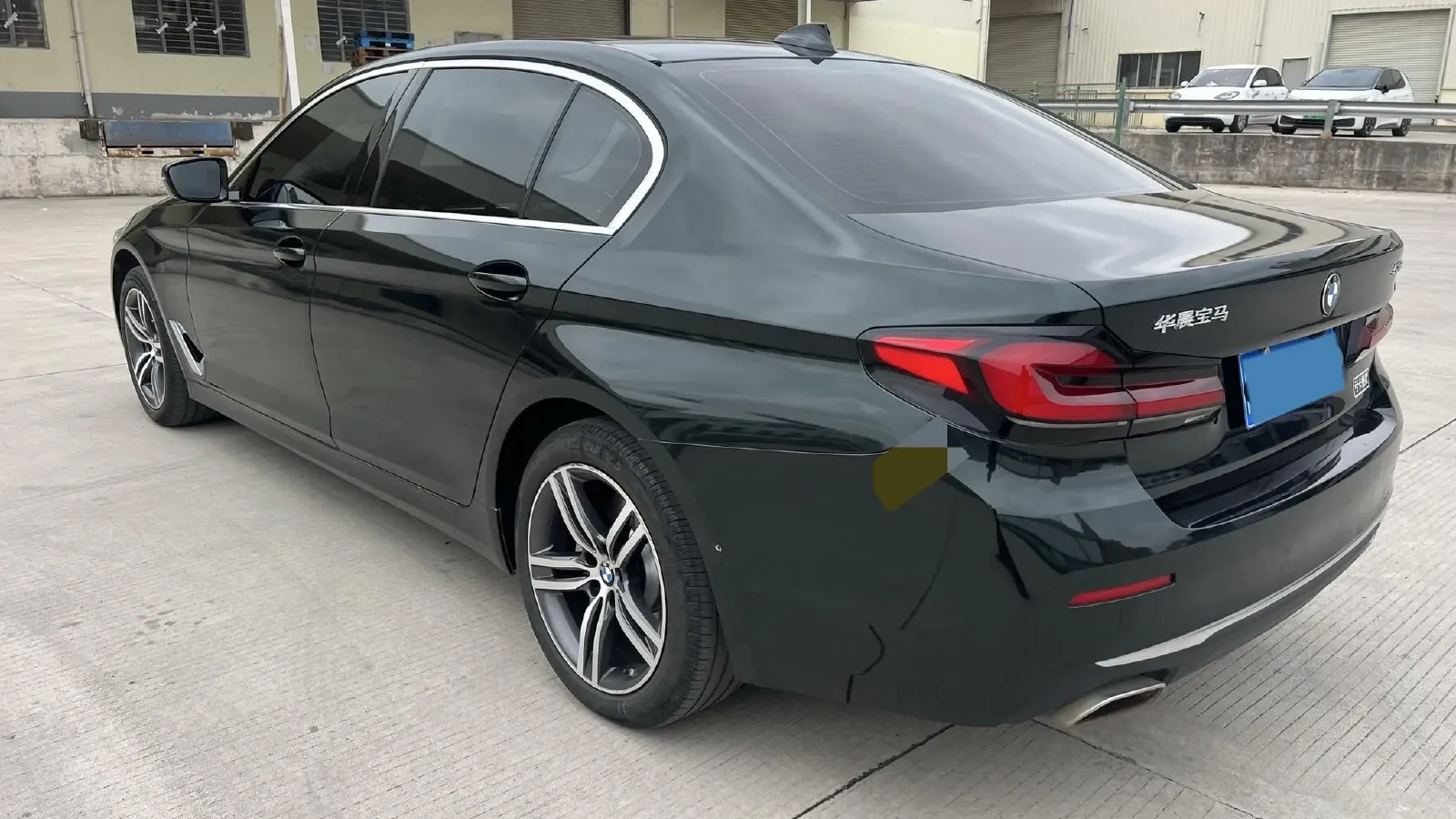 2021 BMW 5 Series 2.0T 252HP L4 8AT,autocango,china used car exporter,china ev exporter,chinese used car exporter,chinese used ev exporter