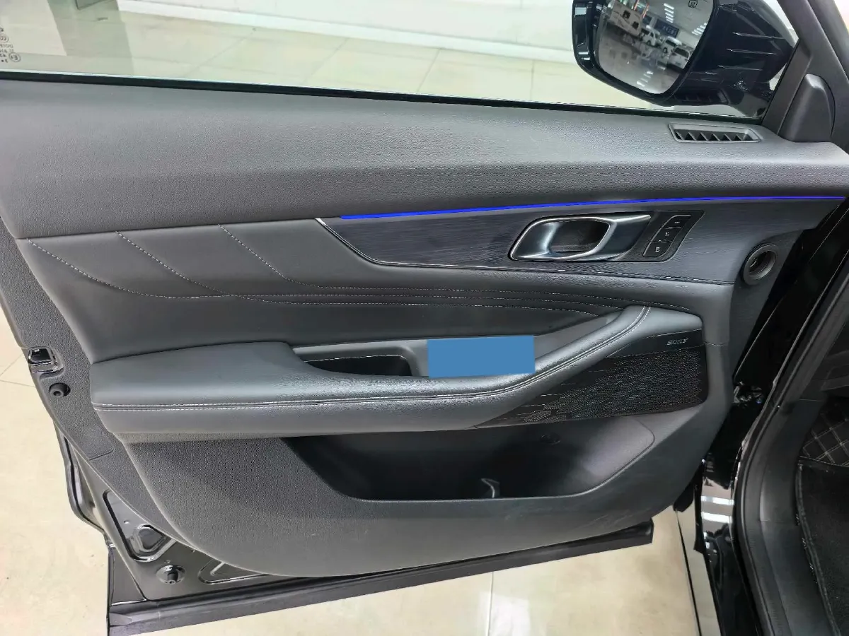 2024 ChangAn UNI-K 2.0T 233HP L4 8AT,autocango,china used car exporter,china ev exporter,chinese used car exporter,chinese used ev exporter