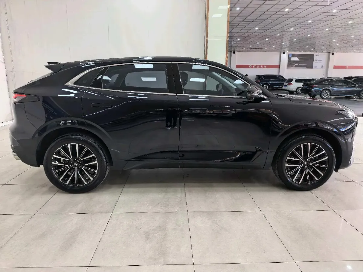 2024 ChangAn UNI-K 2.0T 233HP L4 8AT,autocango,china used car exporter,china ev exporter,chinese used car exporter,chinese used ev exporter