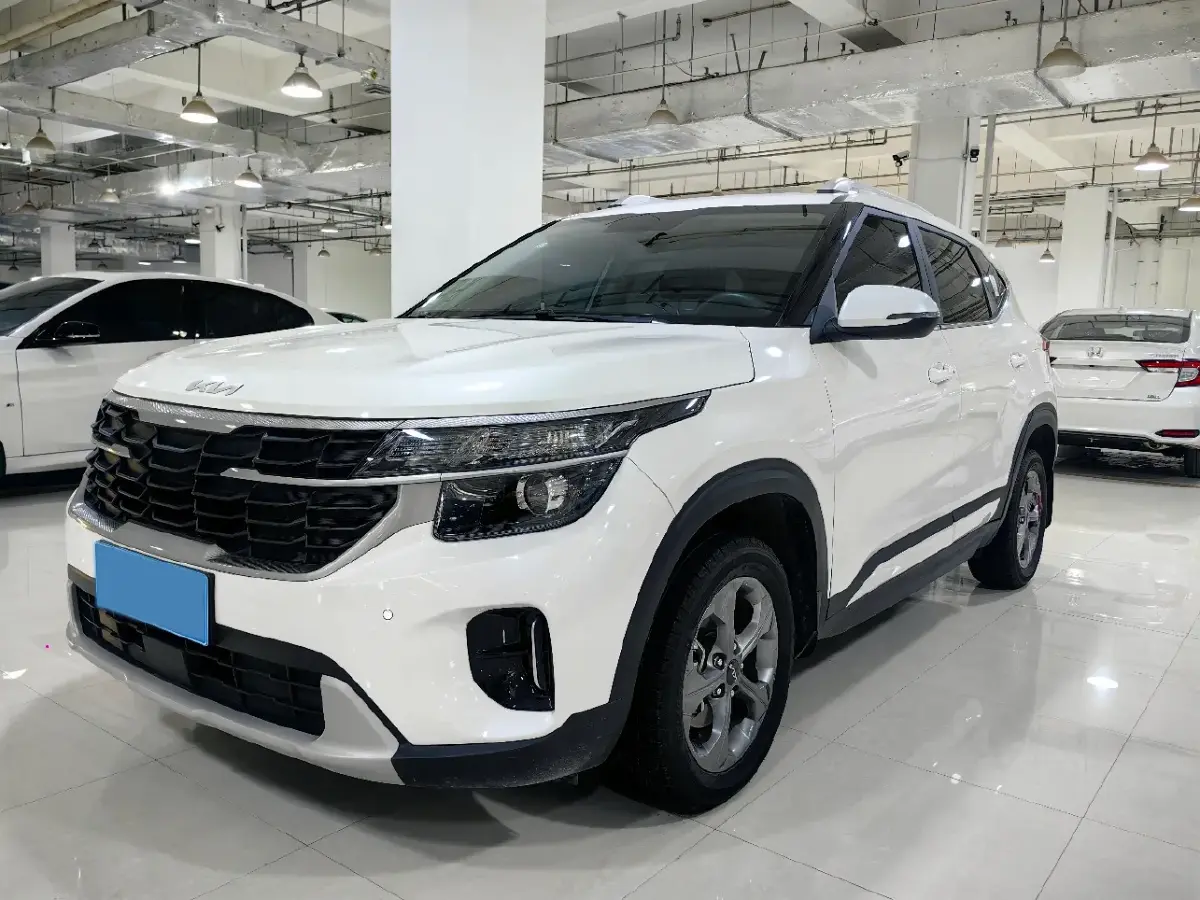 2023 Kia Seltos 1.5L 115HP L4 CVT