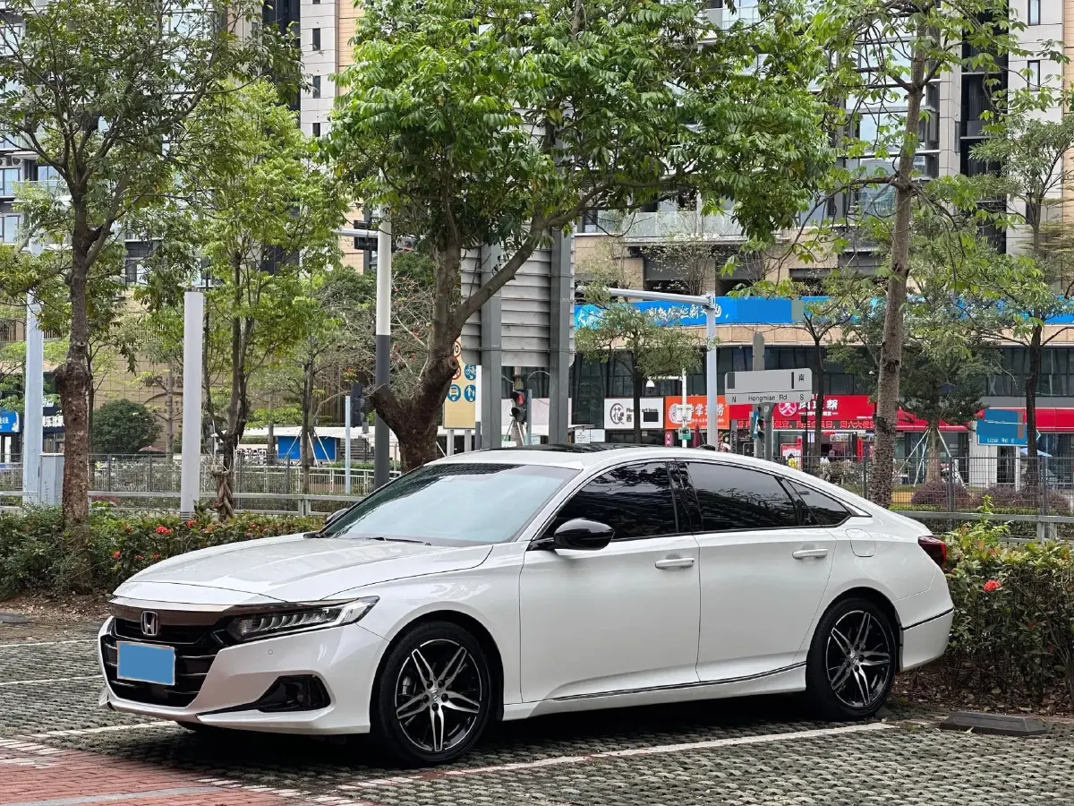 2022 Honda Accord 1.5T 194HP L4 CVT
