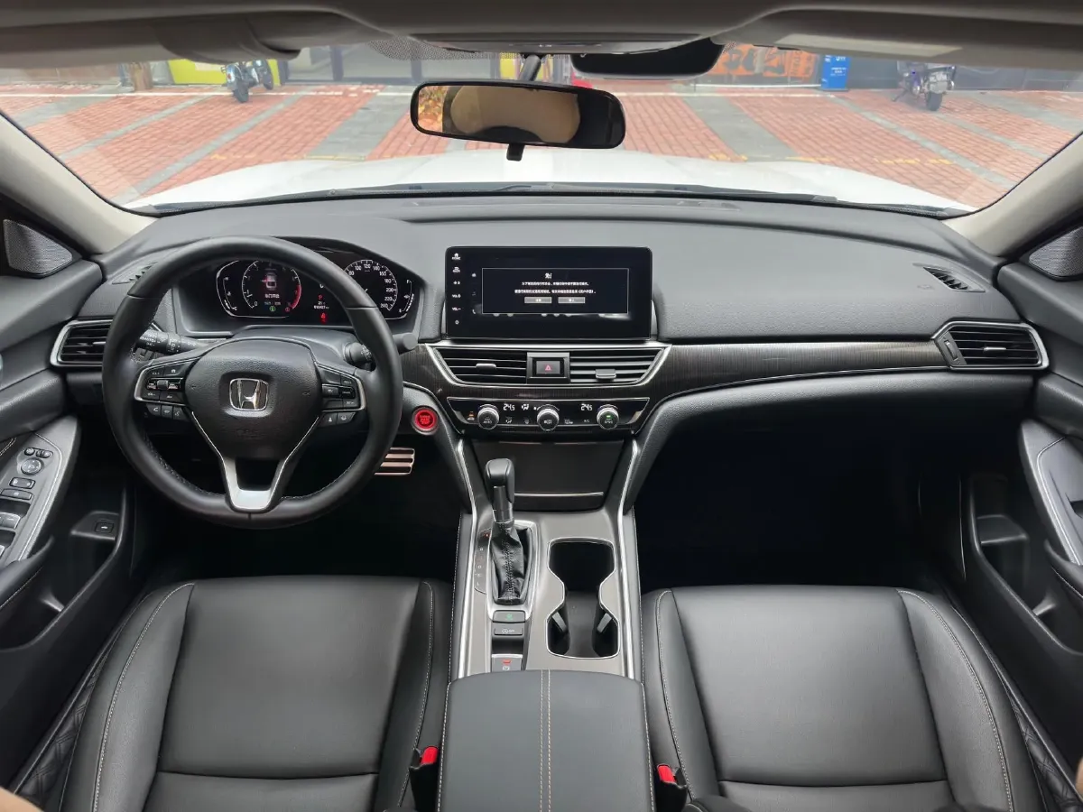 2022 Honda Accord 1.5T 194HP L4 CVT,autocango,china used car exporter,china ev exporter,chinese used car exporter,chinese used ev exporter