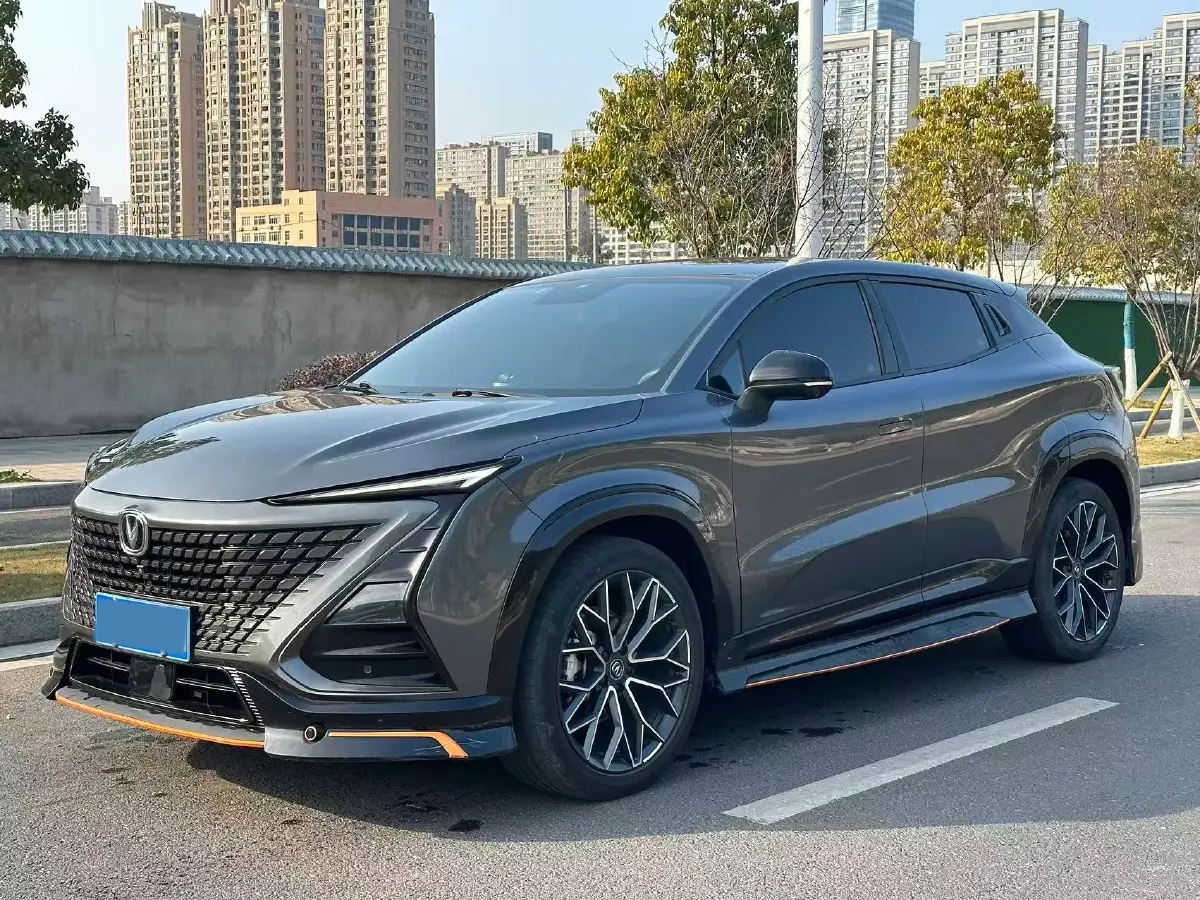 2022 ChangAn UNI-T 1.5T 188HP L4 7DCT