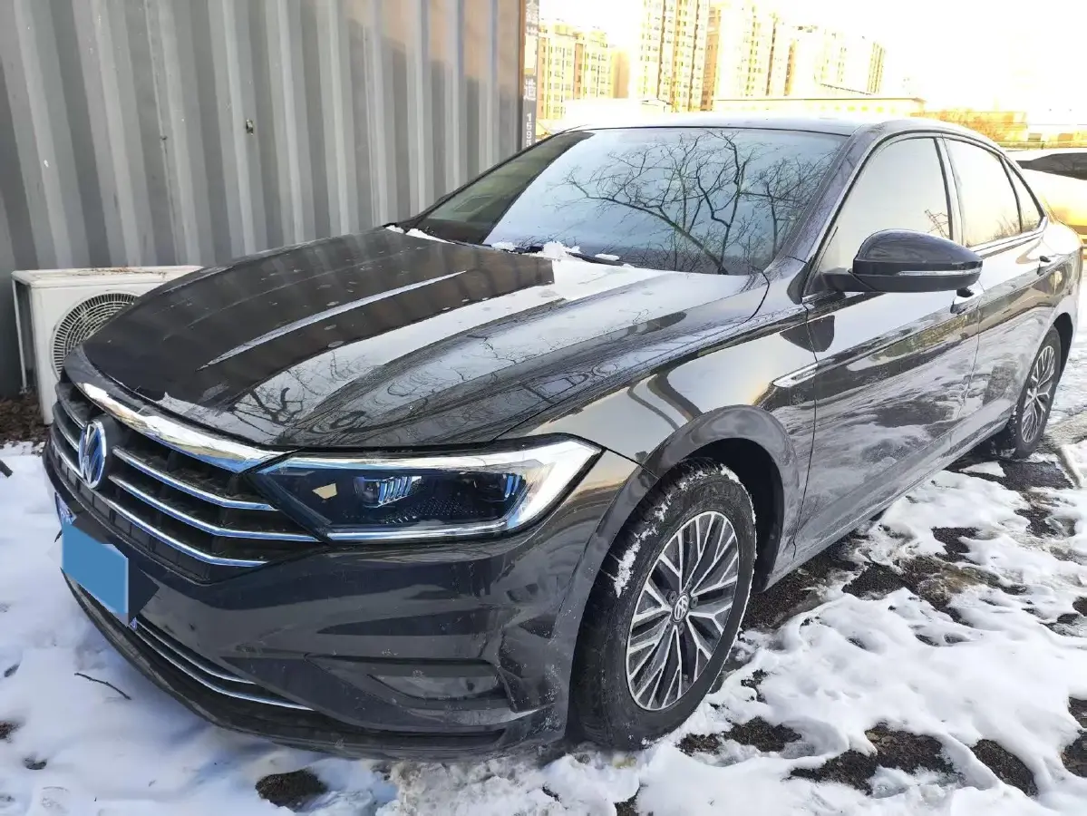 2021 Volkswagen Sagitar 1.4T 150HP L4 7DCT