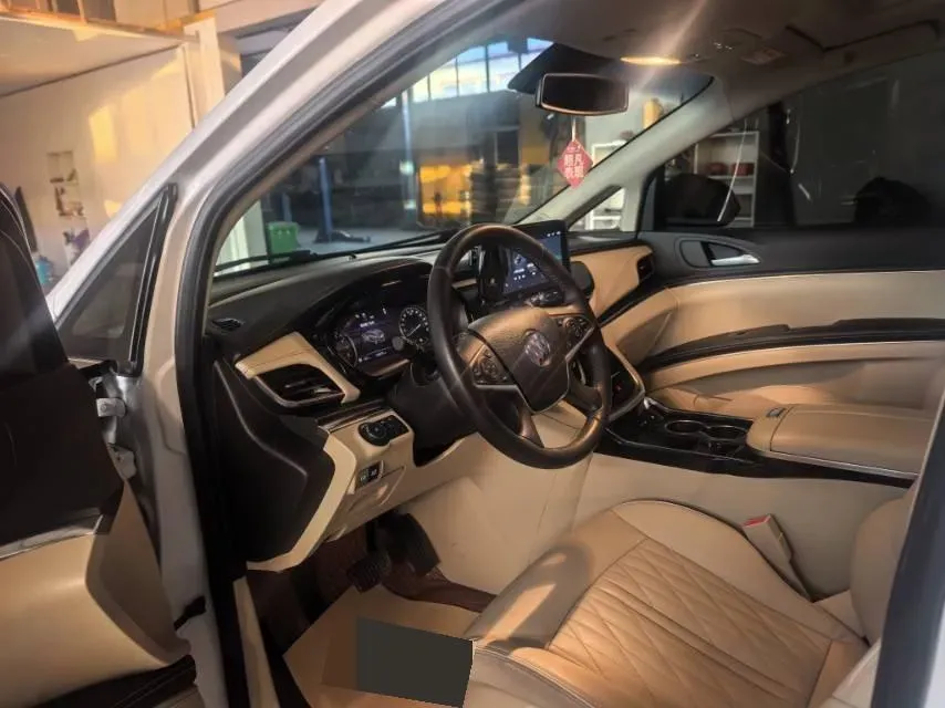 2023 Buick GL8 2.0T 237HP L4 9AT,autocango,china used car exporter,china ev exporter,chinese used car exporter,chinese used ev exporter