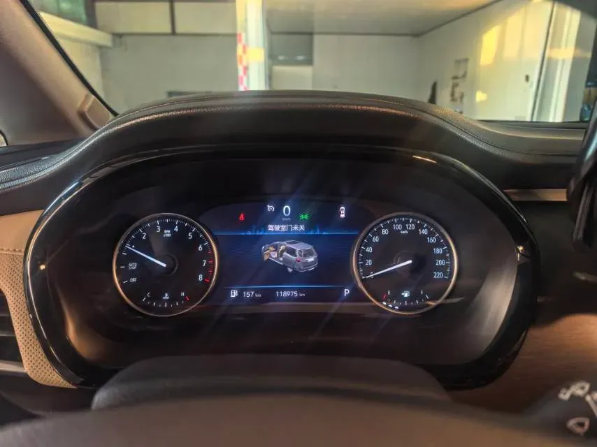 2023 Buick GL8 2.0T 237HP L4 9AT,autocango,china used car exporter,china ev exporter,chinese used car exporter,chinese used ev exporter