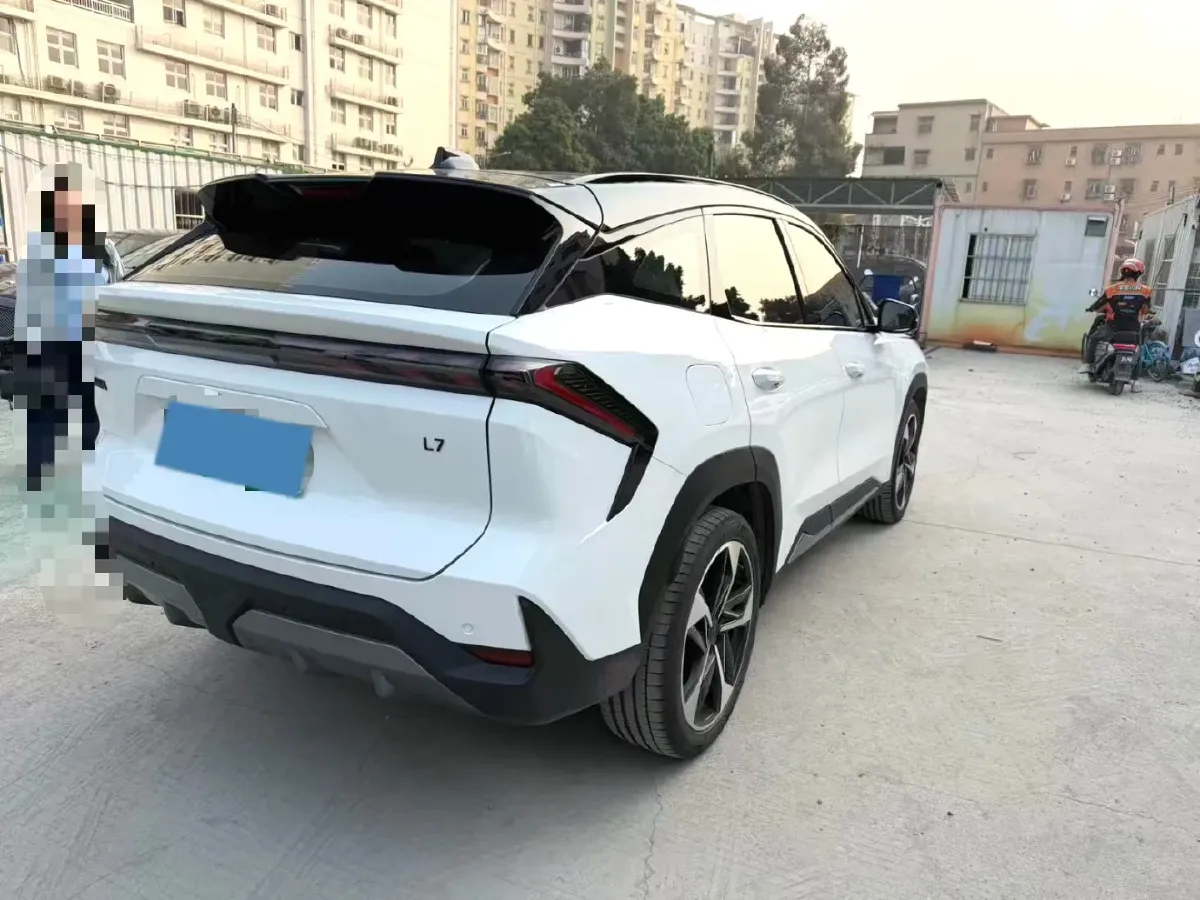 2023 Geely Galaxy L7 1.5T 163HP L4 3DHT PHEV 18.7KWH,autocango,china used car exporter,china ev exporter,chinese used car exporter,chinese used ev exporter