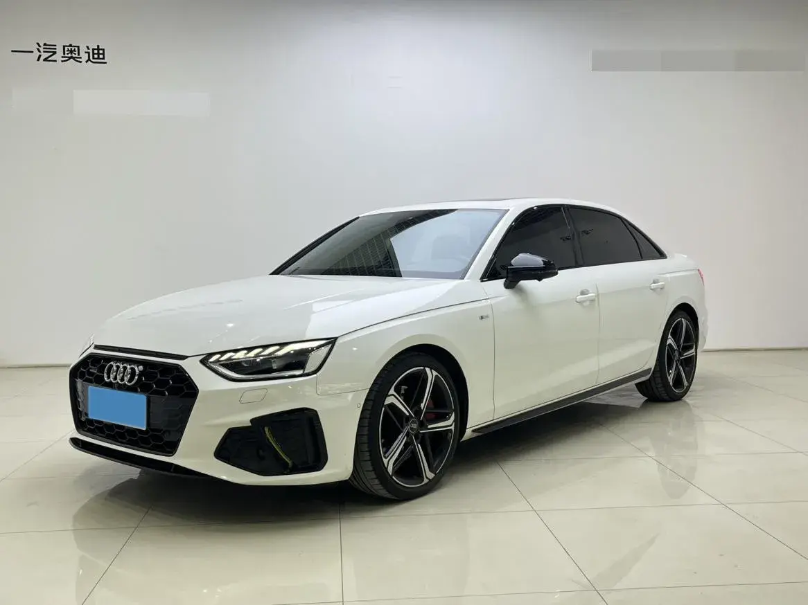 2022 Audi A4L 2.0T 252HP L4 7DCT