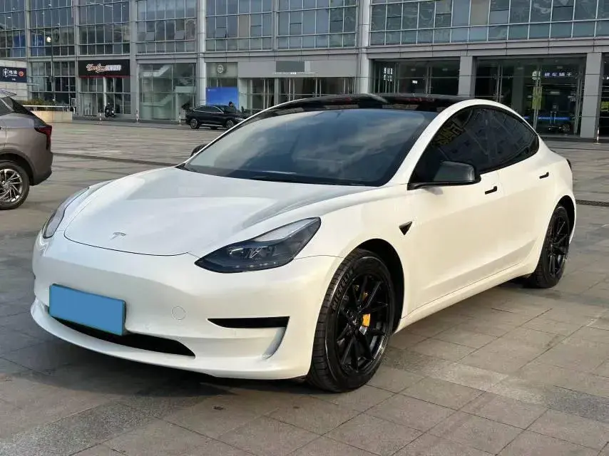 2022 Tesla Model 3 BEV 60KWH