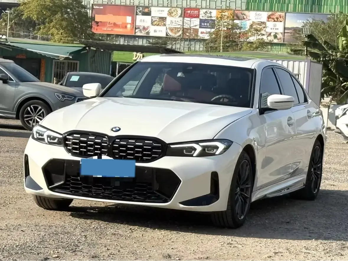 2024 BMW 3 Series 2.0T 184HP L4 8AT