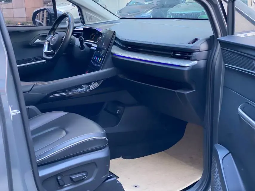 2022 Hyundai Custo 1.5T 170HP L4 8AT,autocango,china used car exporter,china ev exporter,chinese used car exporter,chinese used ev exporter