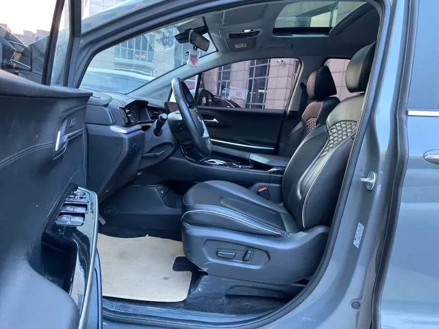 2022 Hyundai Custo 1.5T 170HP L4 8AT,autocango,china used car exporter,china ev exporter,chinese used car exporter,chinese used ev exporter