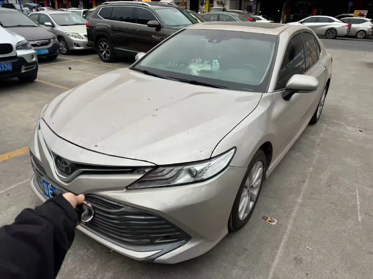 2019 Toyota Camry 2.0L 178HP L4 CVT