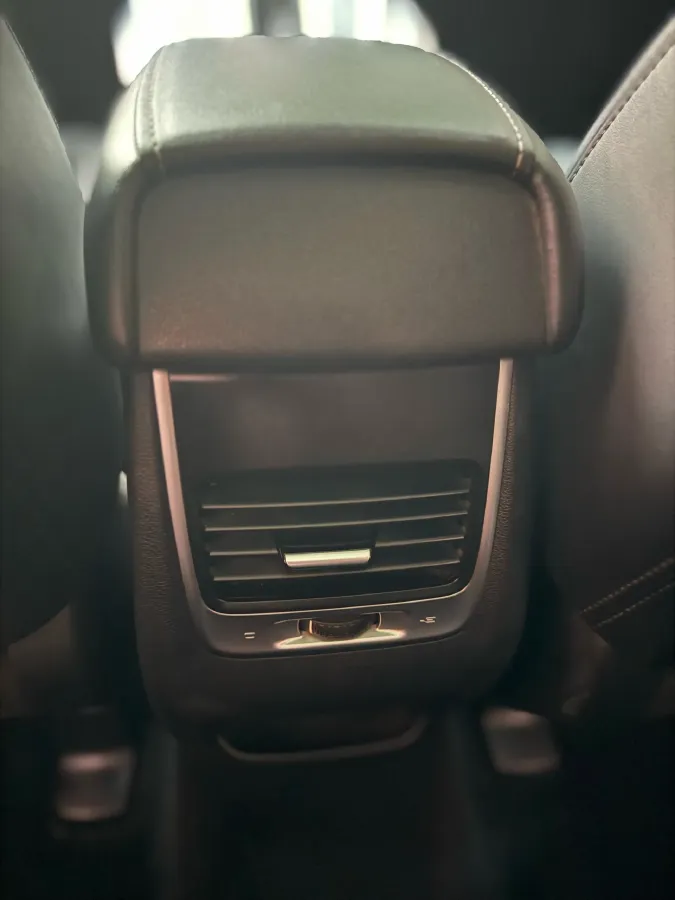 2018 Geely Azkarra 1.8T 184HP L4 6AT,autocango,china used car exporter,china ev exporter,chinese used car exporter,chinese used ev exporter